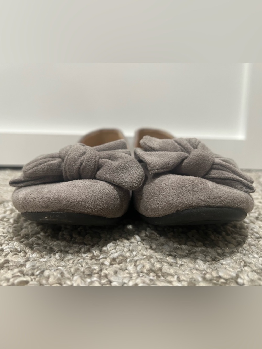 Taupe Suede Ballet Flats Bow Detail Women’s Size 7.5 Comfortable - Picture 5 of 12